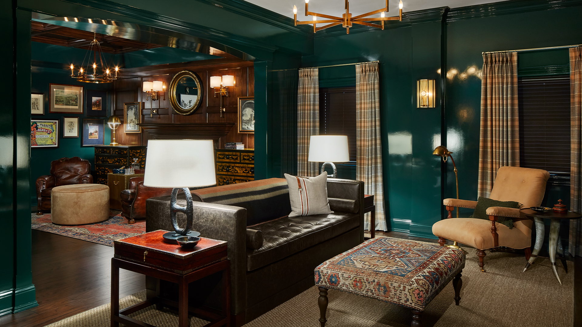 Frank-Ponterio-Interior-Design-Lake-Forest-Bungalow-Lounge