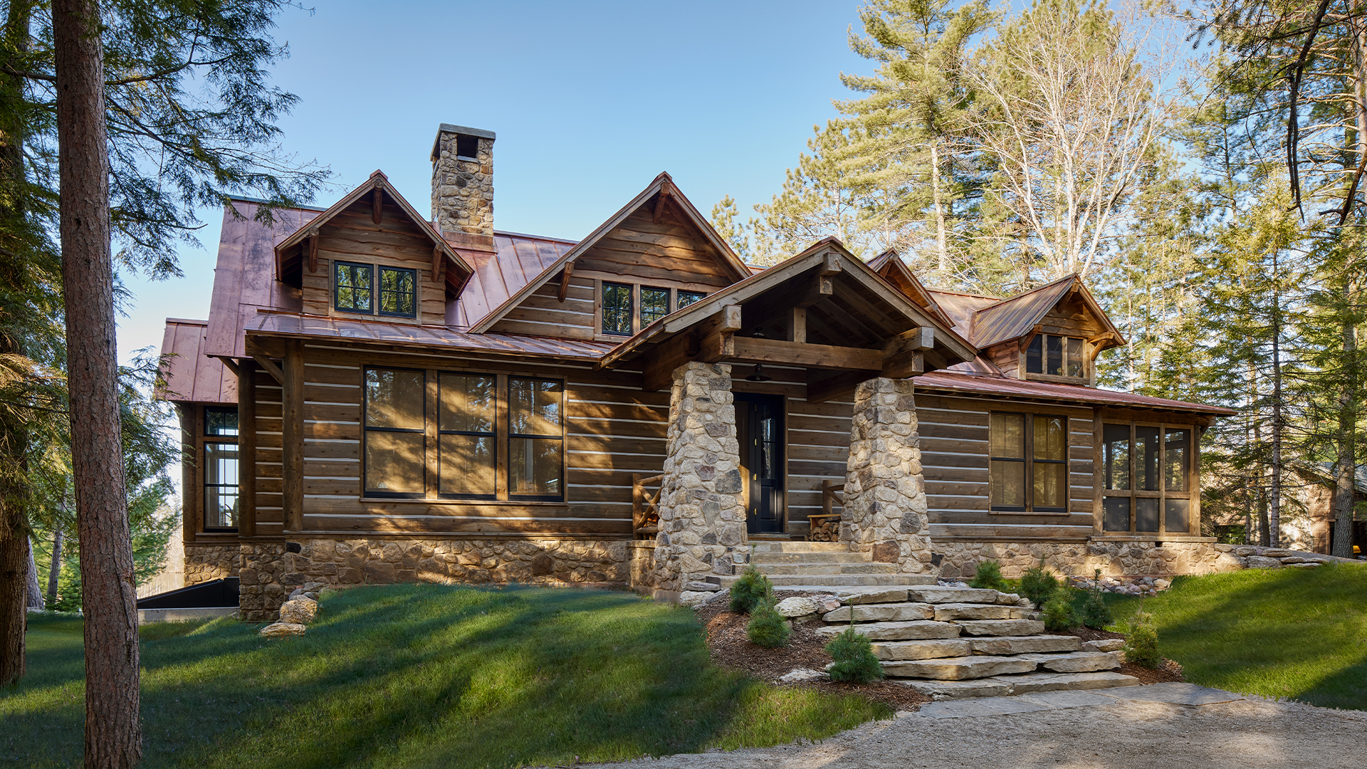 Frank-Ponterio-Interior-Design-North-Woods-Lake-House-Front