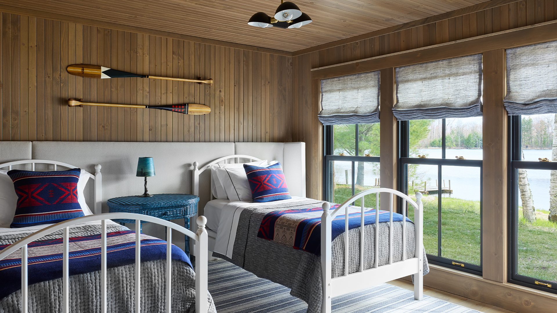 Frank-Ponterio-Interior-Design-North-Woods-Lake-House-Guest-Bedroom-1