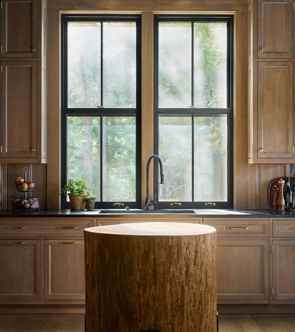 Frank-Ponterio-Interior-Design-North-Woods-Lake-House-Kitchen