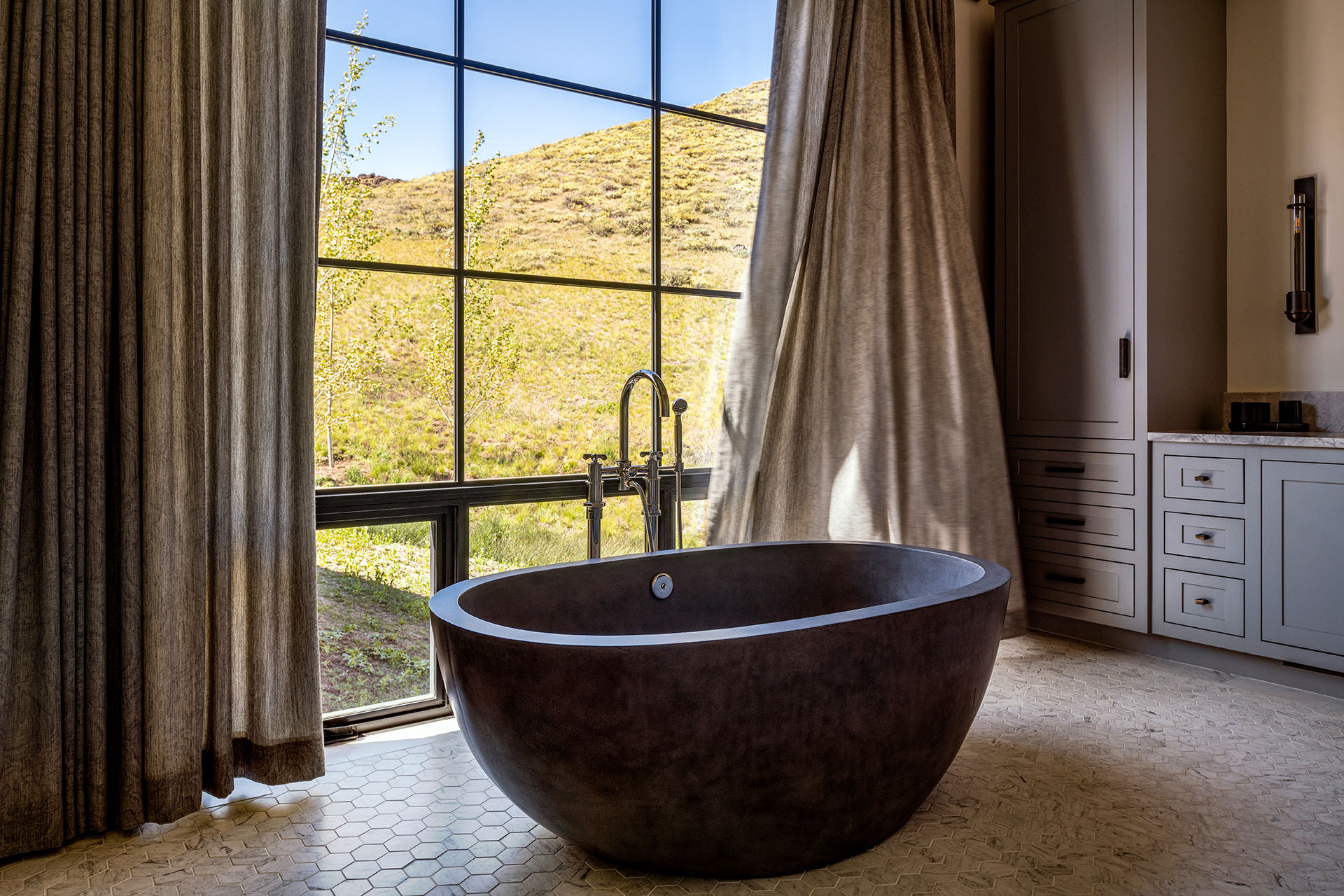 Frank-Ponterios--Proj--Sun-Valley--AI-v2